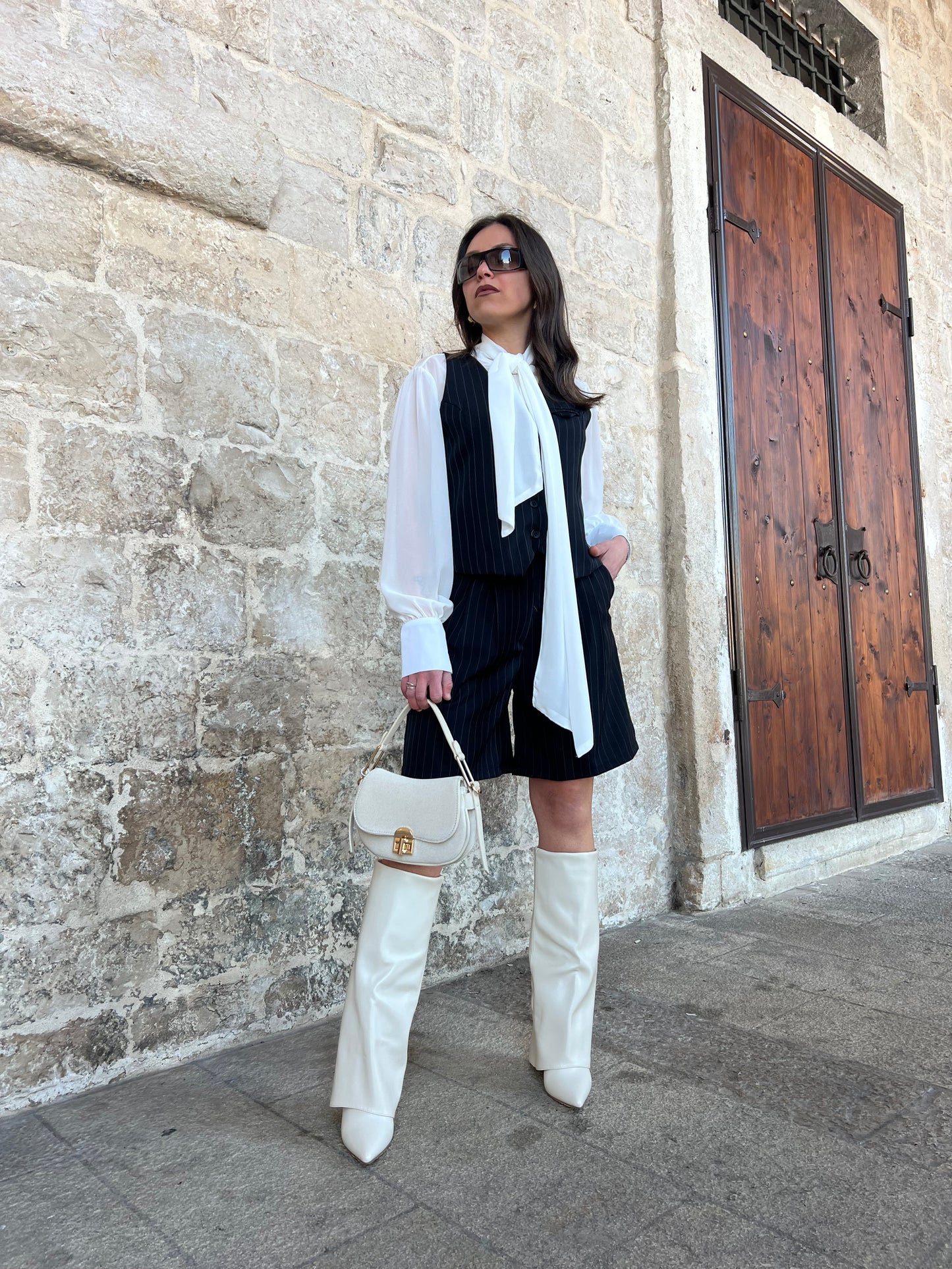 Cord-set gilet e bermuda