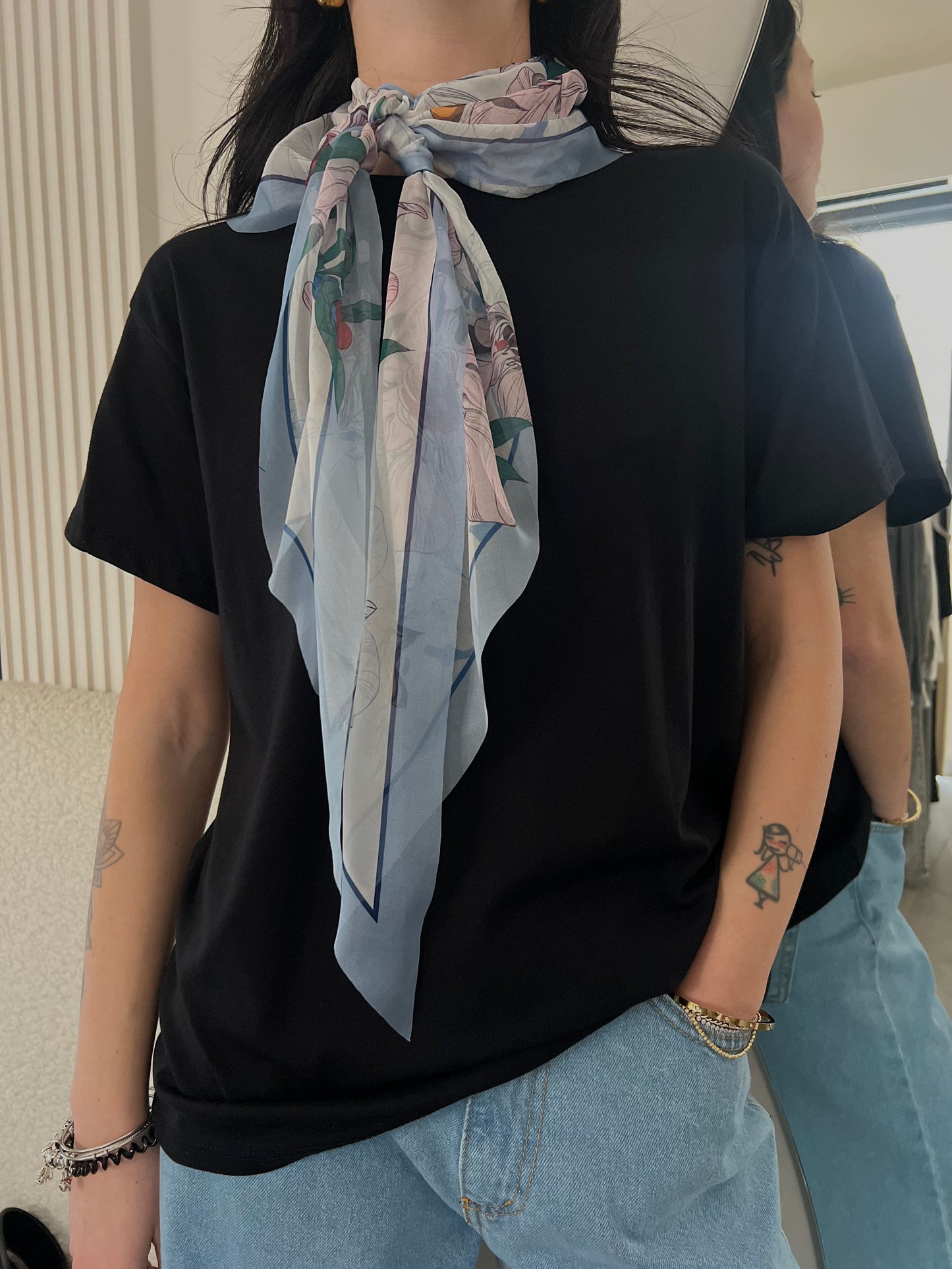 T-shirt foulard