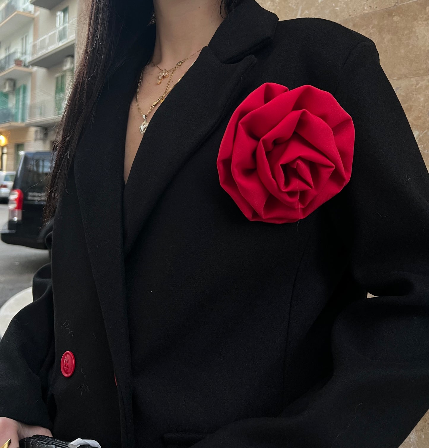 Blazer red roses