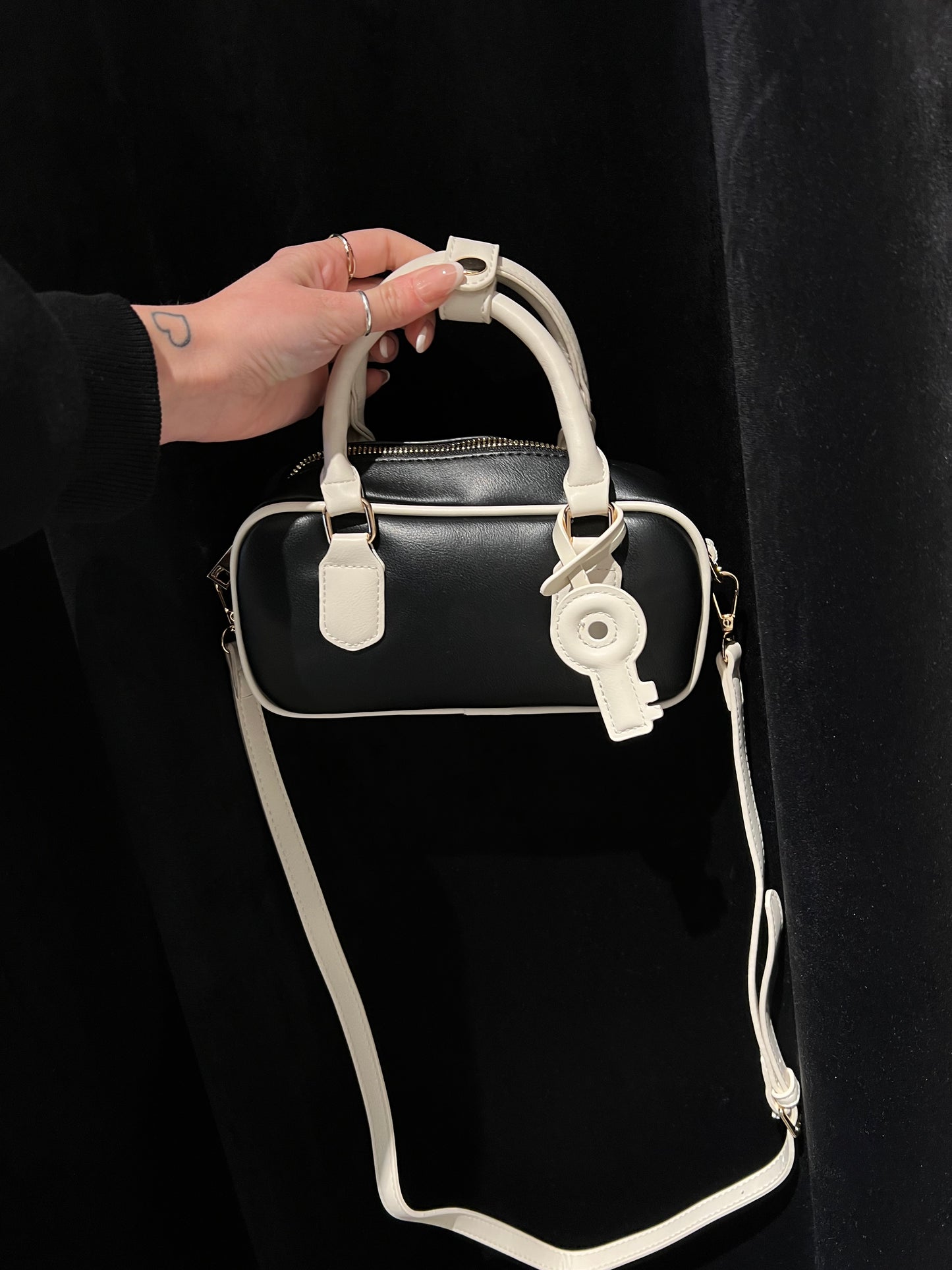Bag key