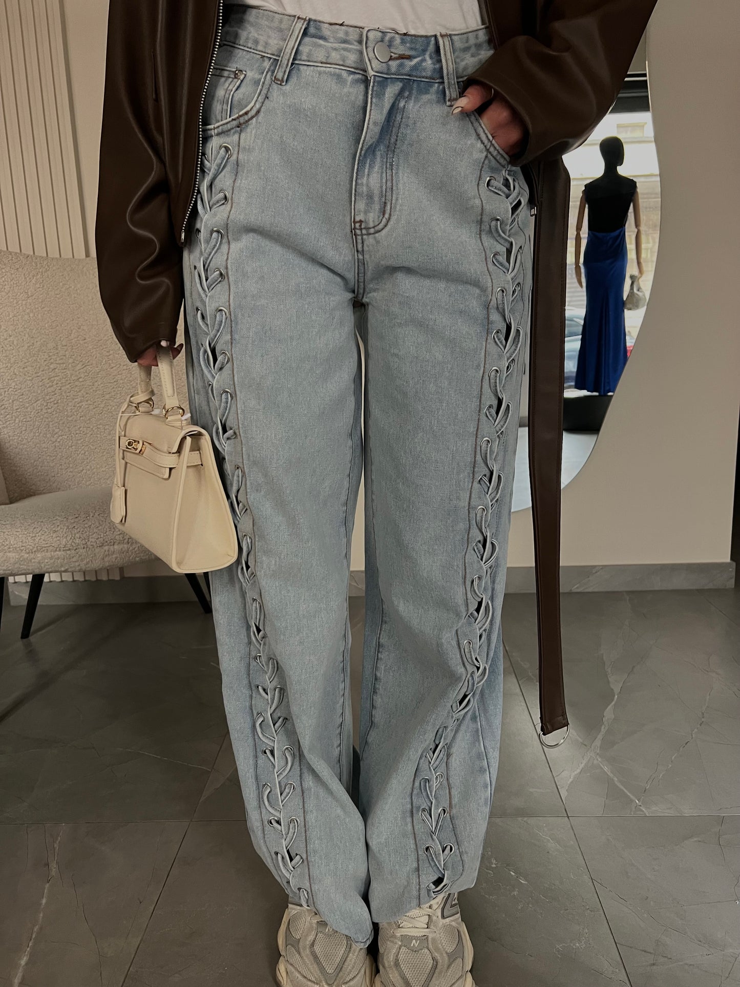 Jeans stringhe