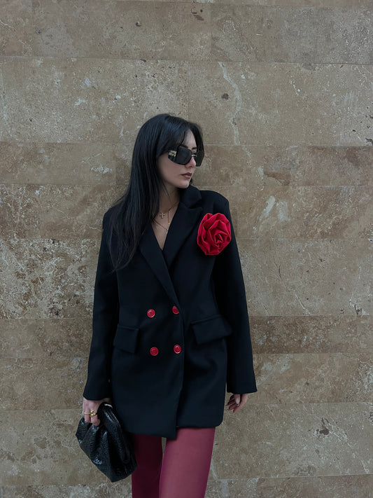Blazer red roses