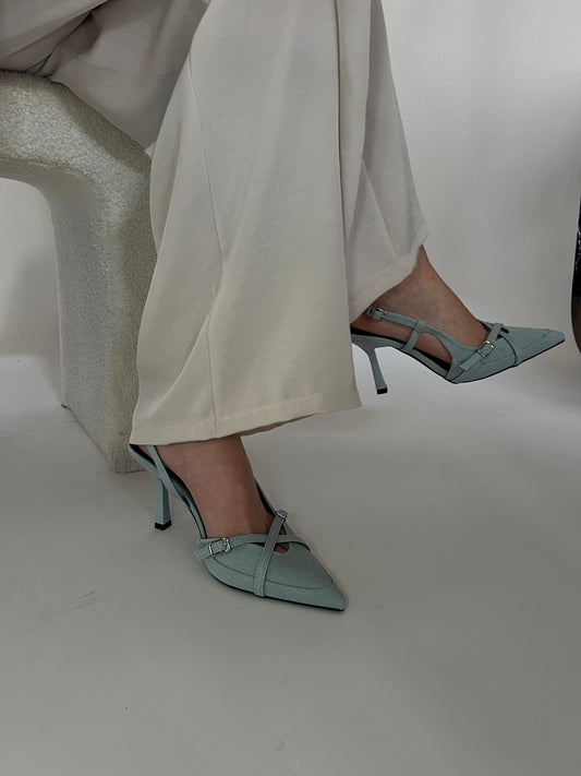 Décolleté denim