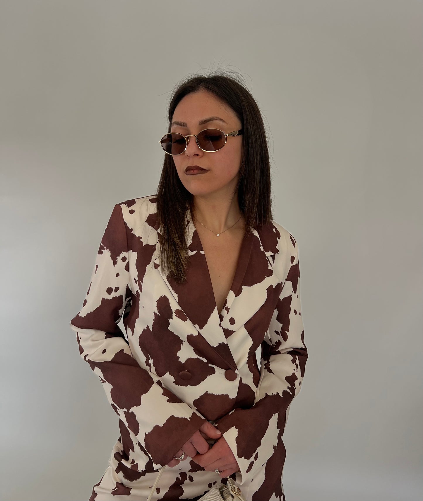 Cord-set cow