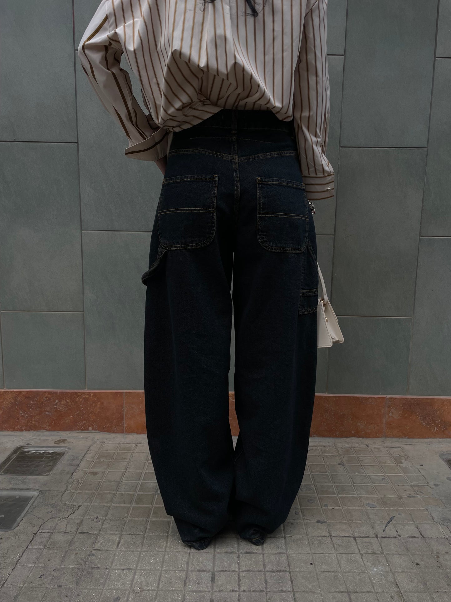 Baggy Dark Brown Jeans
