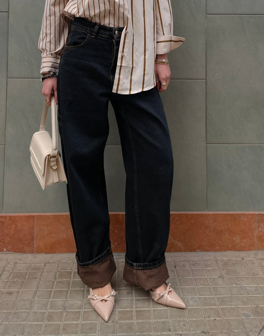 Baggy Dark Brown Jeans
